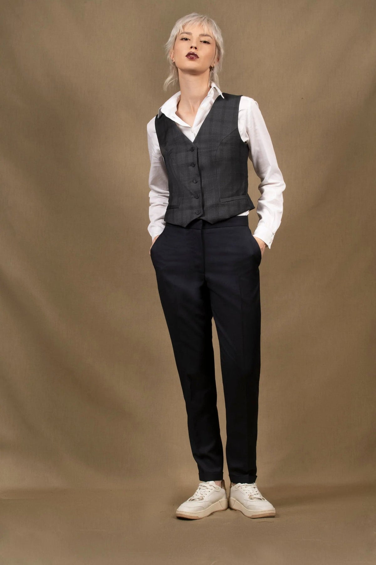 Pantalon Tailleur Femme Fitté Laine Bleu marine– Conception - My Tailor is Joh - Made in France